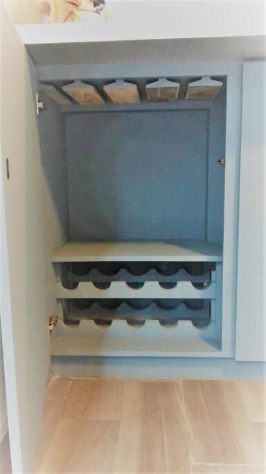 Lovely 1 Bedroom Apartment W/Private Parking Ensenada Luaran gambar