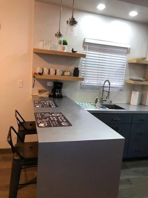 Lovely 1 Bedroom Apartment W/Private Parking Ensenada Luaran gambar